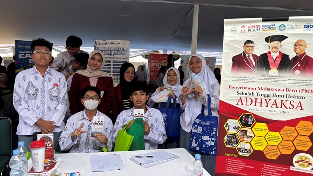 STIH Adhyaksa Goes to SMAN 34 Jakarta